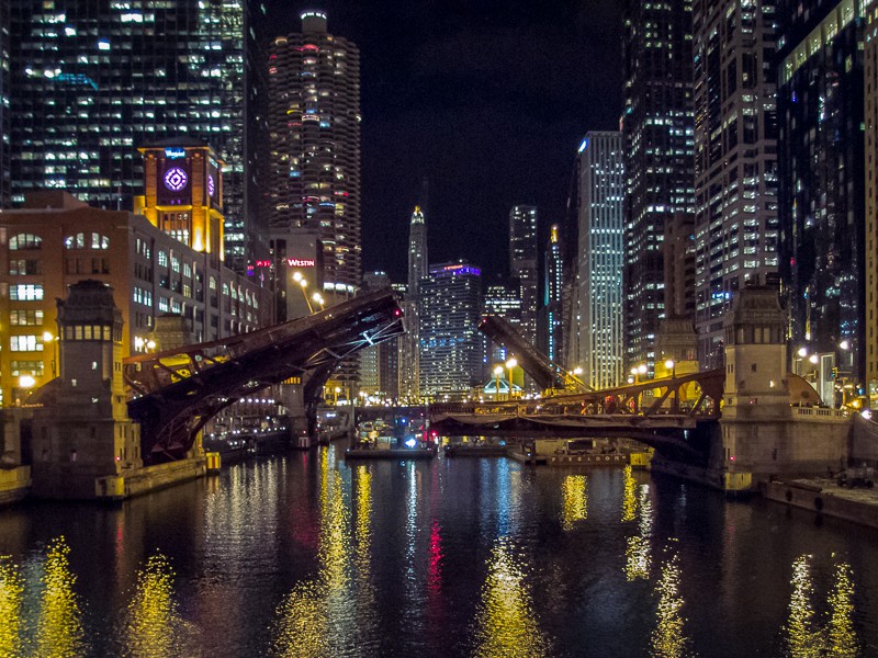 N. La Salle St. N. La Salle St.